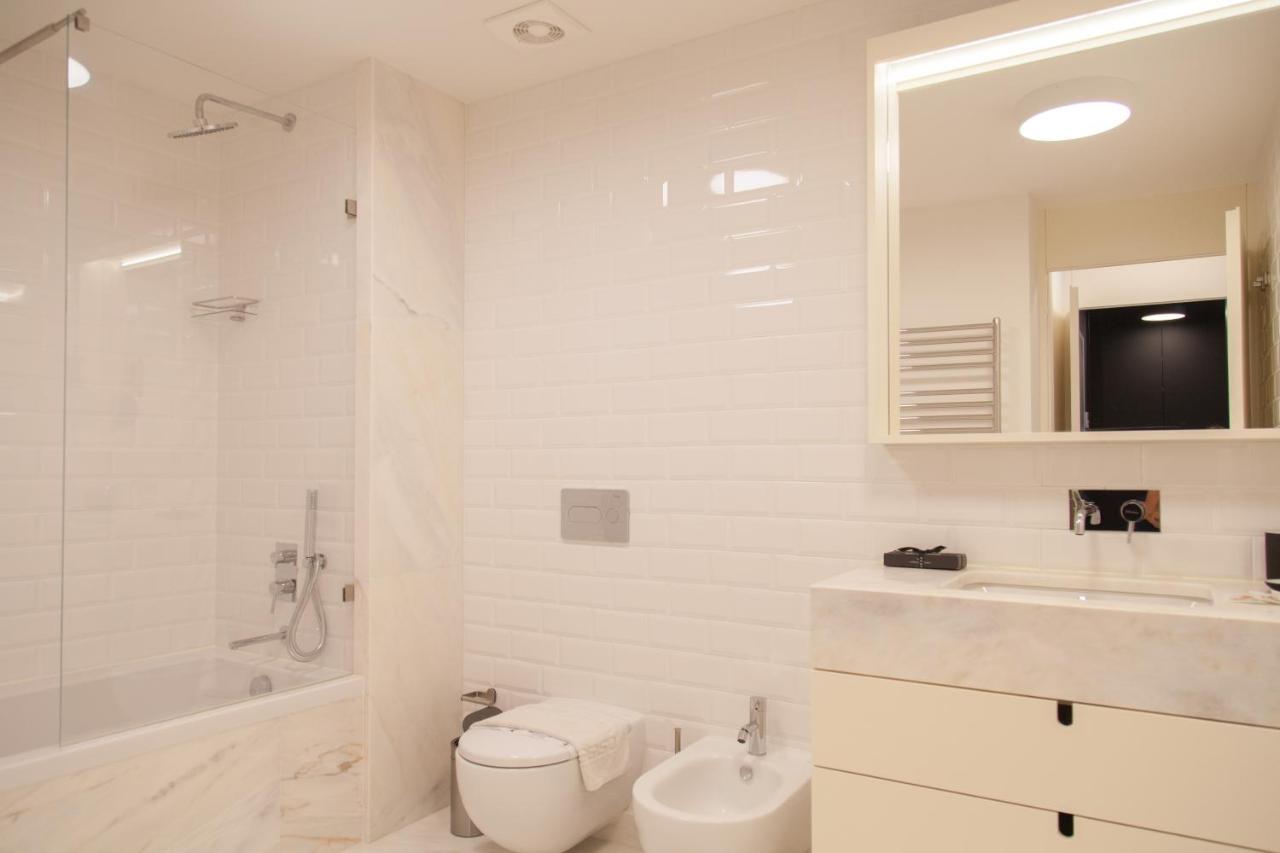 FLH Praça Comércio Bright Flat Lisbona Esterno foto